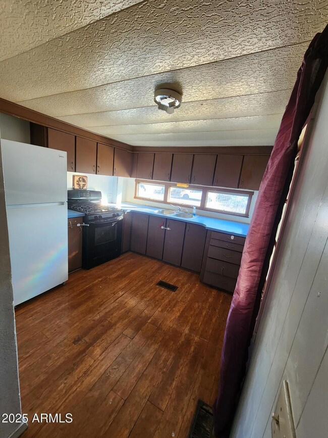 4dfab070-9d11-40ed-abfb-7a2ab937470c