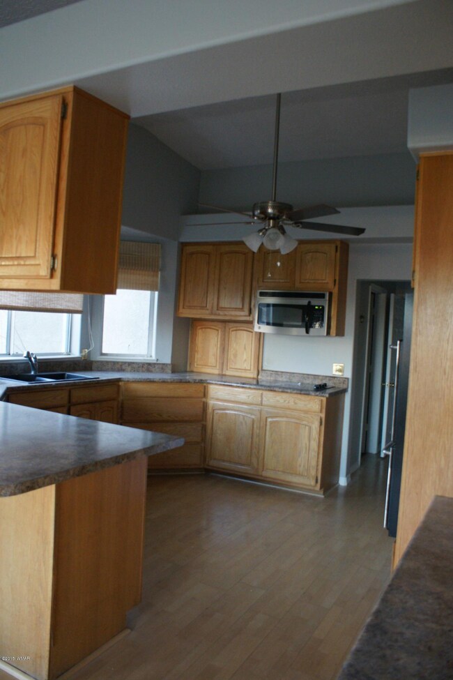 Kitchen 1