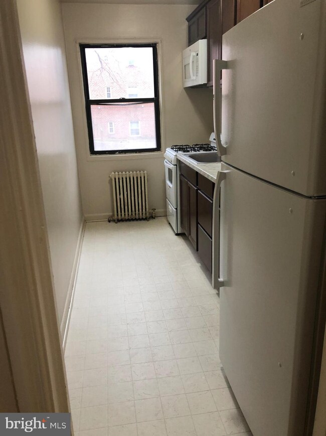 8709 Plymouth St unit 4, Silver Spring, MD 20901 - photo 6