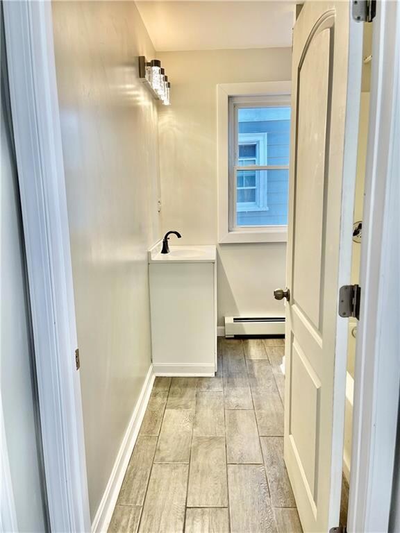 948 Narragansett Blvd, Providence, RI 02905 - photo 7