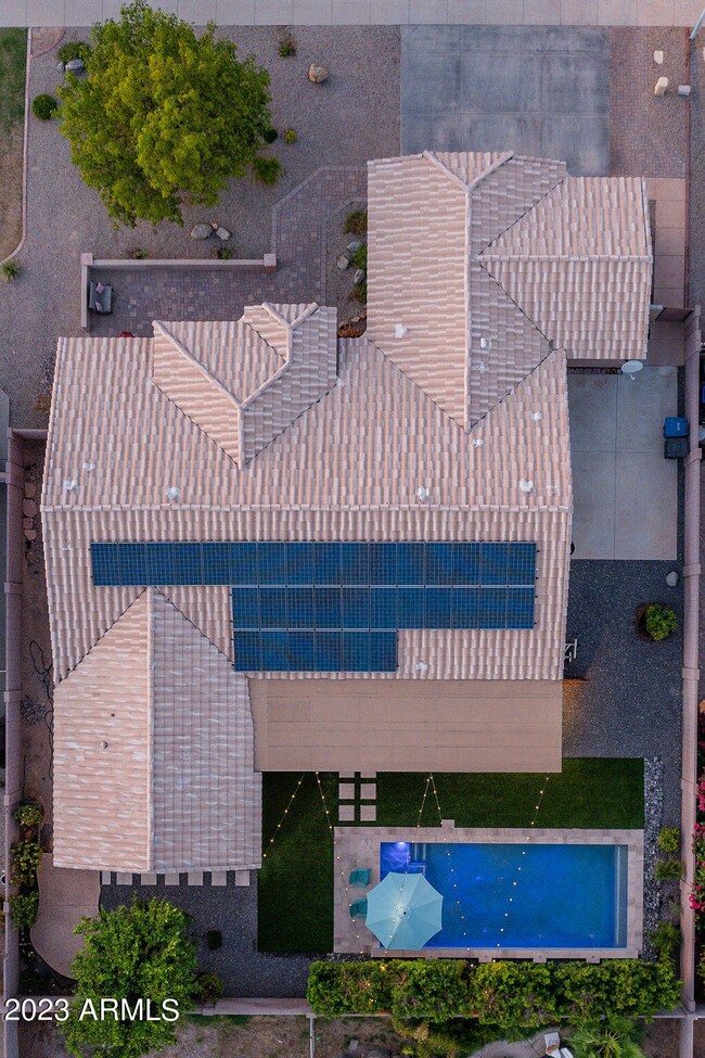 1121EPowellWay-78