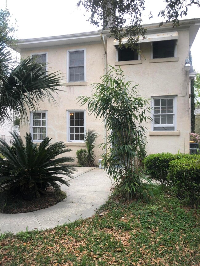 1617 Mallory St, Jacksonville, FL 32205 - photo 2