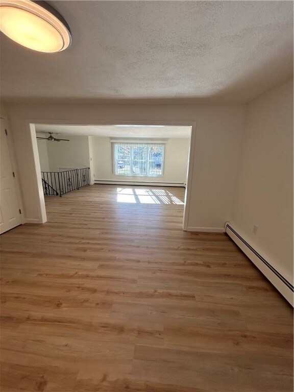 134 Rounds Ave unit 136, Riverside, RI 02915 - photo 3