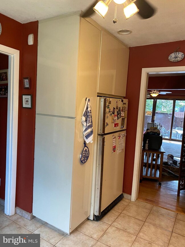 69 Dennison Dr, East Windsor, NJ 08520 - photo 3