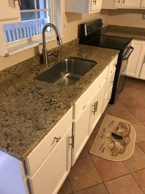 291 Main St, Danville, NH 03819 - photo 4