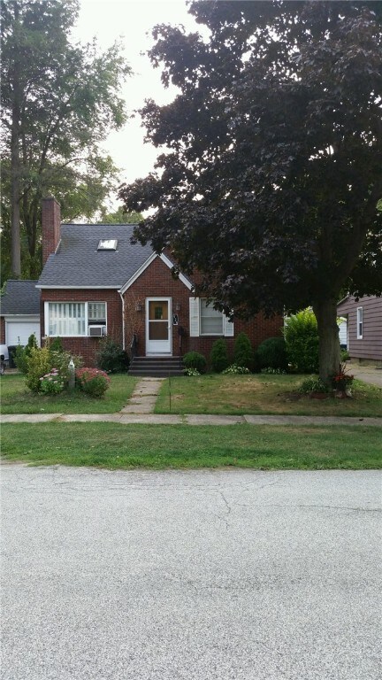 428 Ardmore Ave, Erie, PA 16505 - photo 2