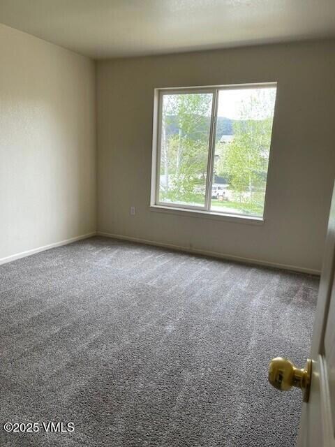 F202 2nd bedroom