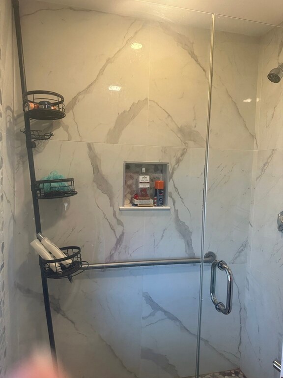 51-53 Chestnut St unit 3, Saugus, MA 01906 - photo 6