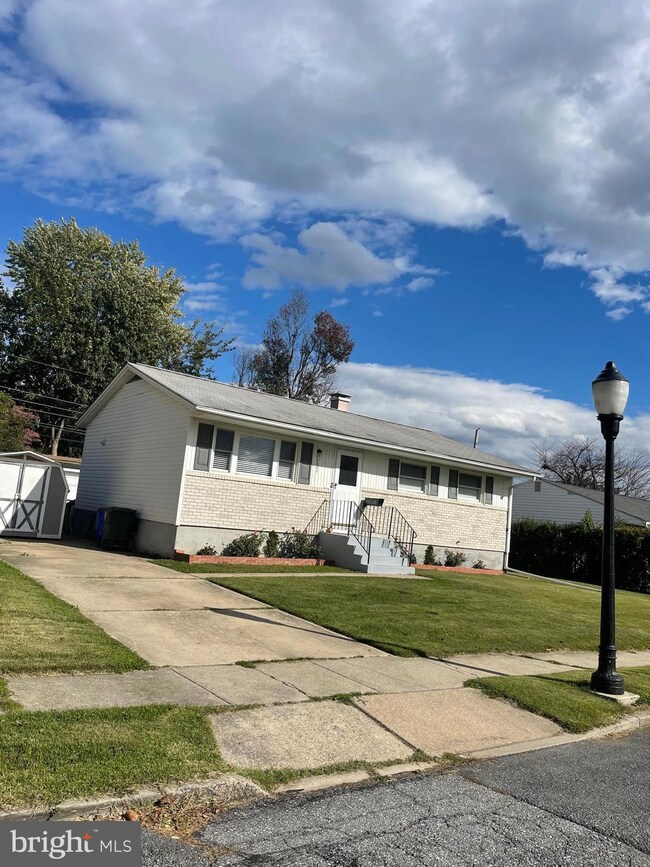 1505 W 9th St, Frederick, MD 21702 - photo 3