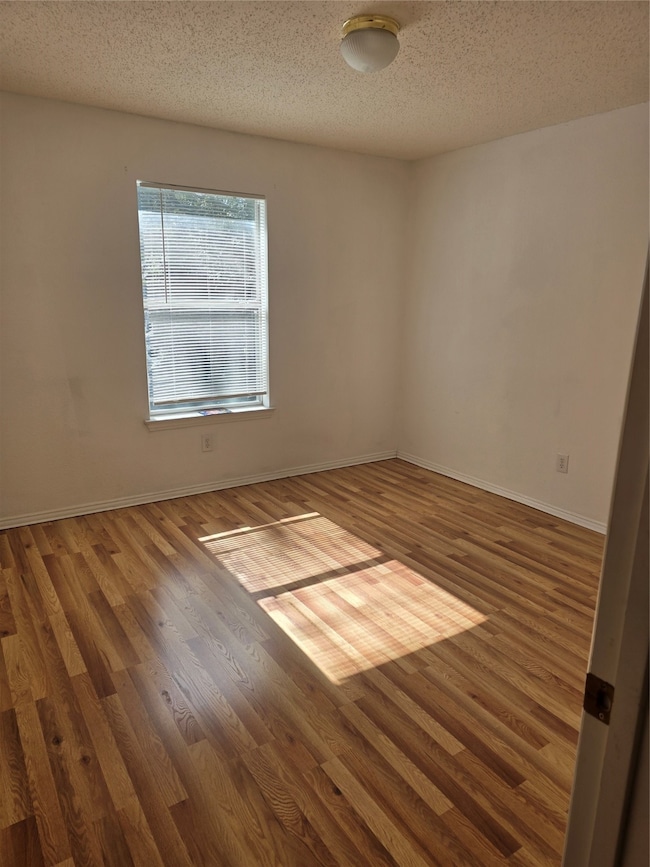 1148 Lake Bluff Dr, Little Elm, TX 75068 - photo 4