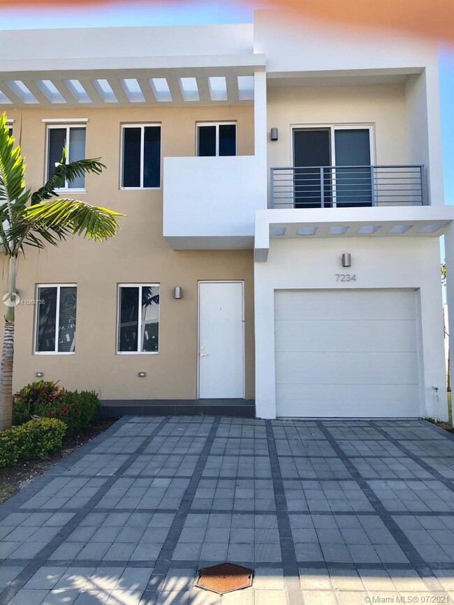 7234 NW 103rd Path unit 7234, Doral, FL 33178 - photo 2