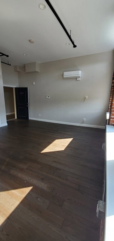1 Main St unit 203, Peabody, MA 01960 - photo 6