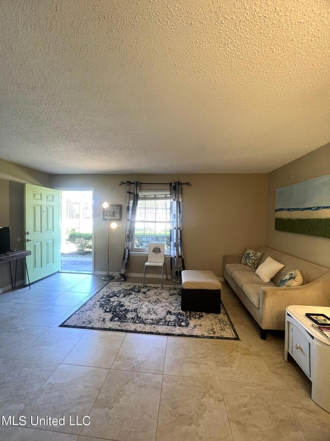 1550 E 2nd St unit P-89, Gulfport, MS 39501 - photo 3