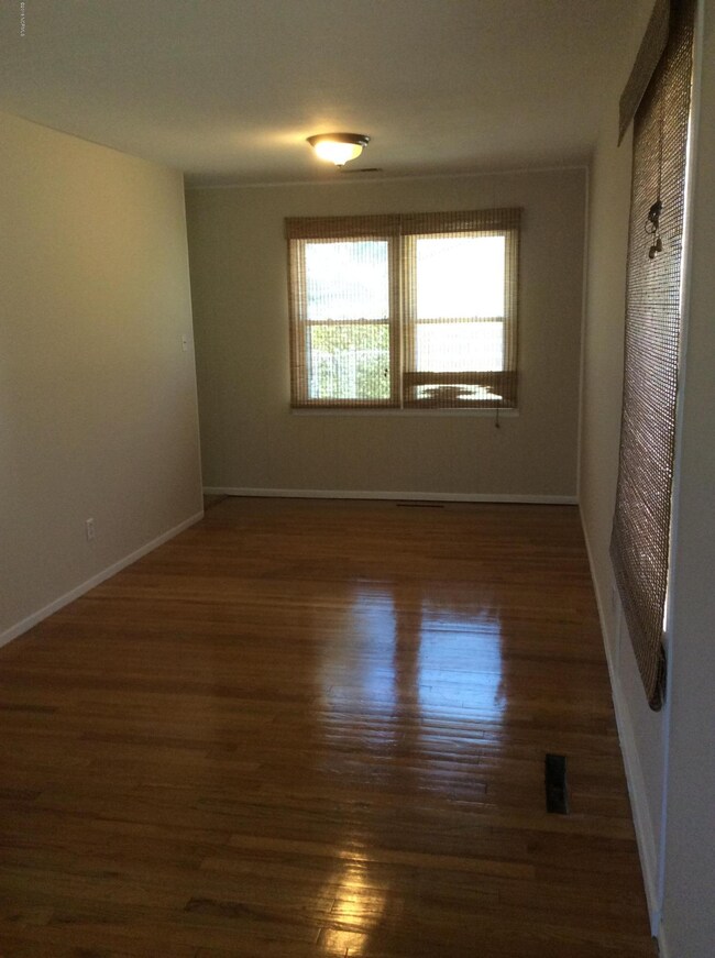 1119 River St, Jacksonville, NC 28540 - photo 6