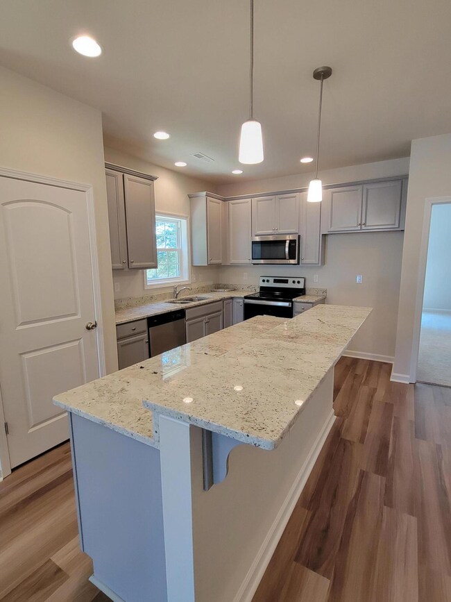 BM2-53 Kitchen (1)