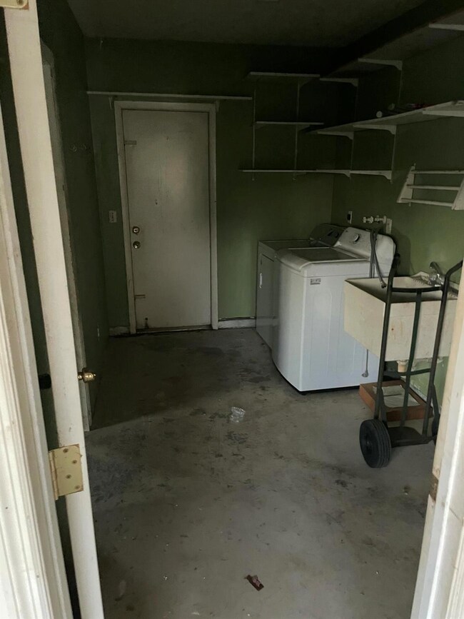 765 SE Floresta Dr, Port Saint Lucie, FL 34983 - photo 7