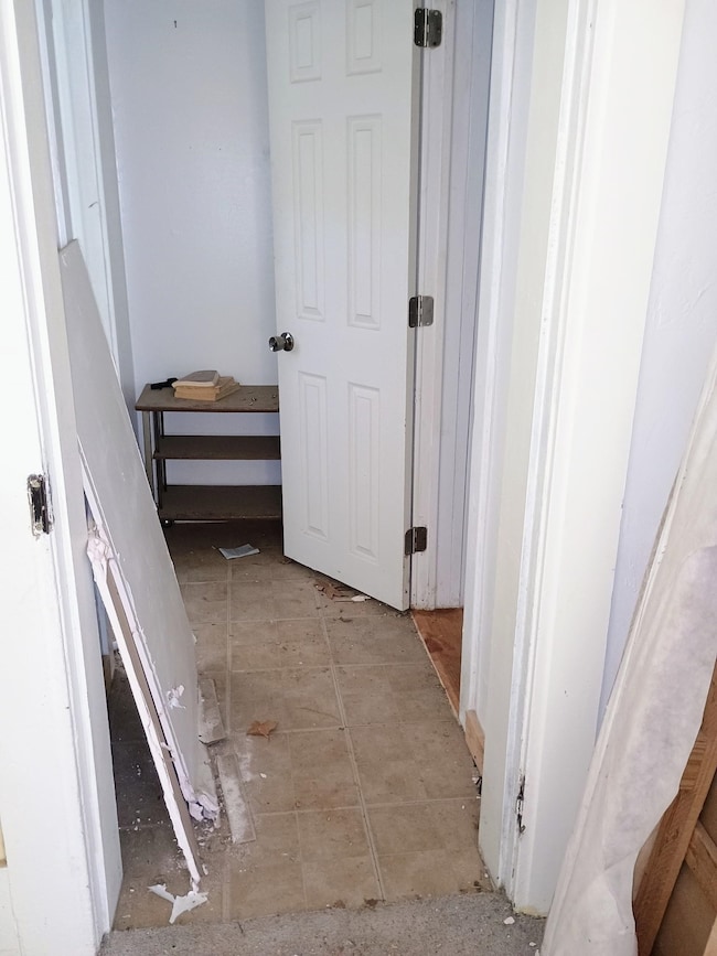 303 W Main St, Harper, KS 67058 - photo 4