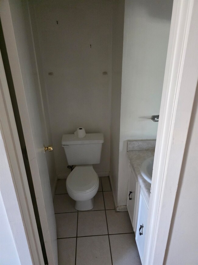 4731 Wild Plum Ct unit 112, Memphis, TN 38118 - photo 4