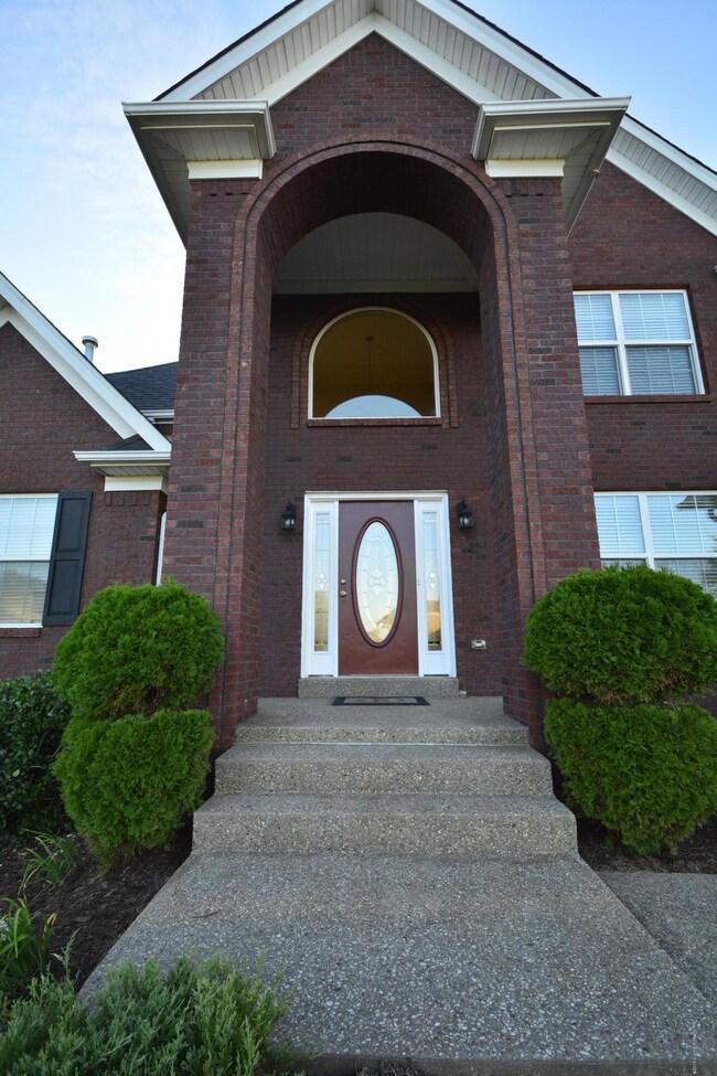 542 Spring Farm Trail, Shepherdsville, KY 40165 - photo 4