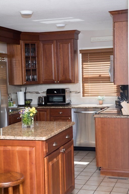 22 Deer Run Rd, West Springfield, MA 01089 - photo 5