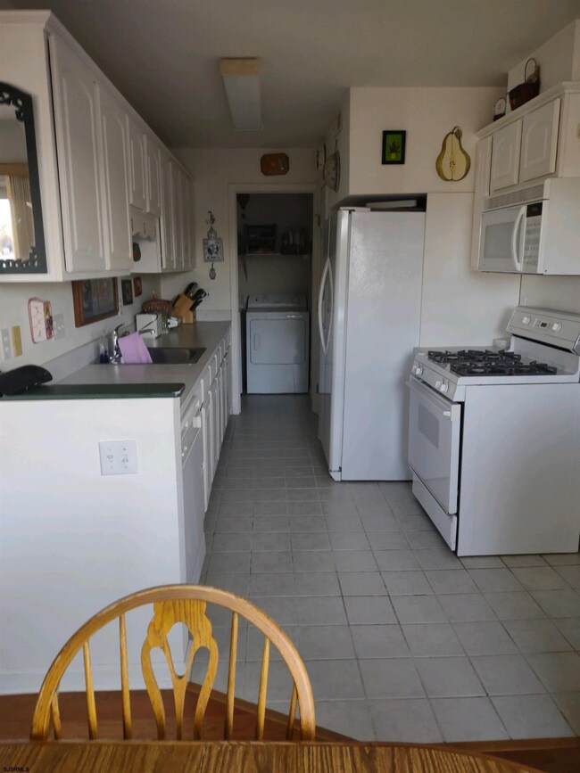 23 Catalina Dr unit 23, Linwood, NJ 08221 - photo 4