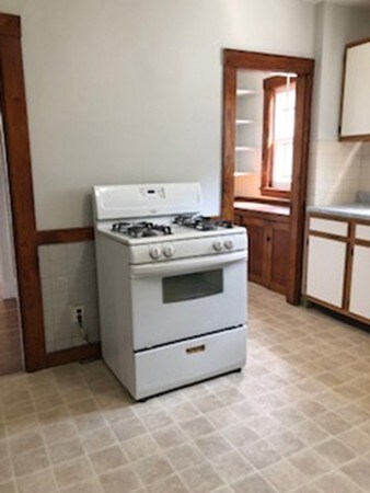 47 Cypress St, Watertown, MA 02472 - photo 5