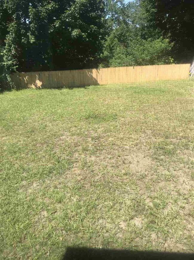 13 Webster St, Allenstown, NH 03275 - photo 6