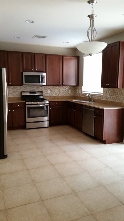 unlisted-address, Las Vegas, NV 89179 - photo 6