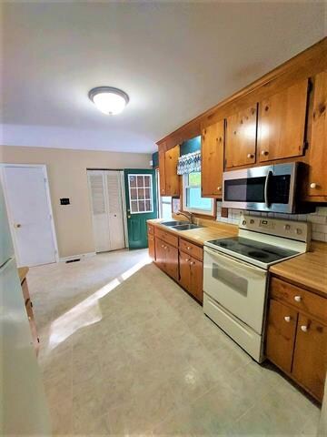 5873 Sara Kay Dr, North Chesterfield, VA 23237 - photo 5