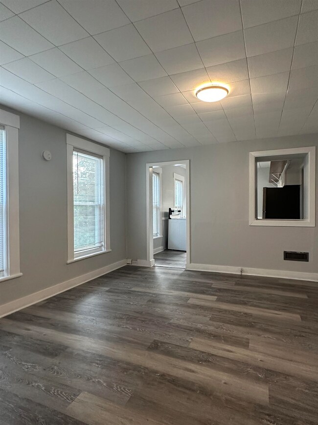 42-48 Broadway unit 2, Pembroke, NH 03275 - photo 6