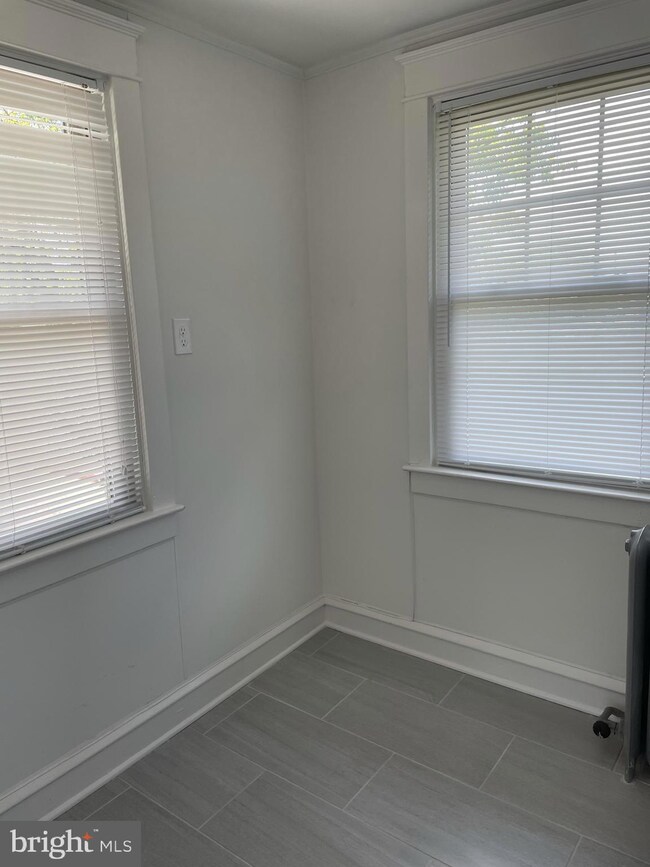 8 Montgomery Ave unit 2F, Glenside, PA 19038 - photo 7