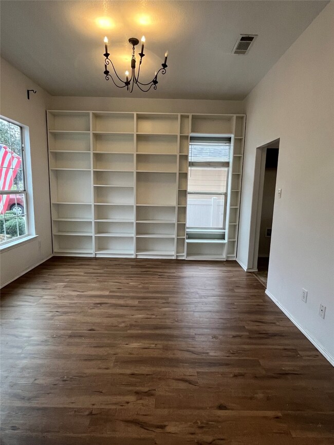 1323 Oakcrest Dr, Providence Village, TX 76227 - photo 5