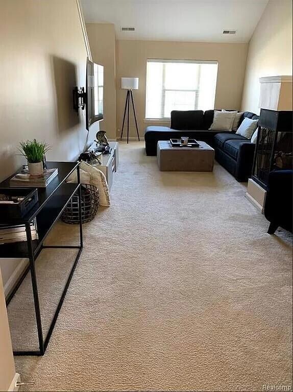 3202 Camden Dr unit 78, Troy, MI 48084 - photo 3