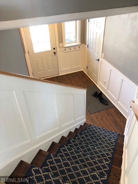Spacious entrance