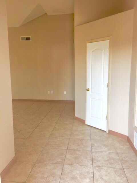 14521 Desierto Bello Ave, El Paso, TX 79928 - photo 4