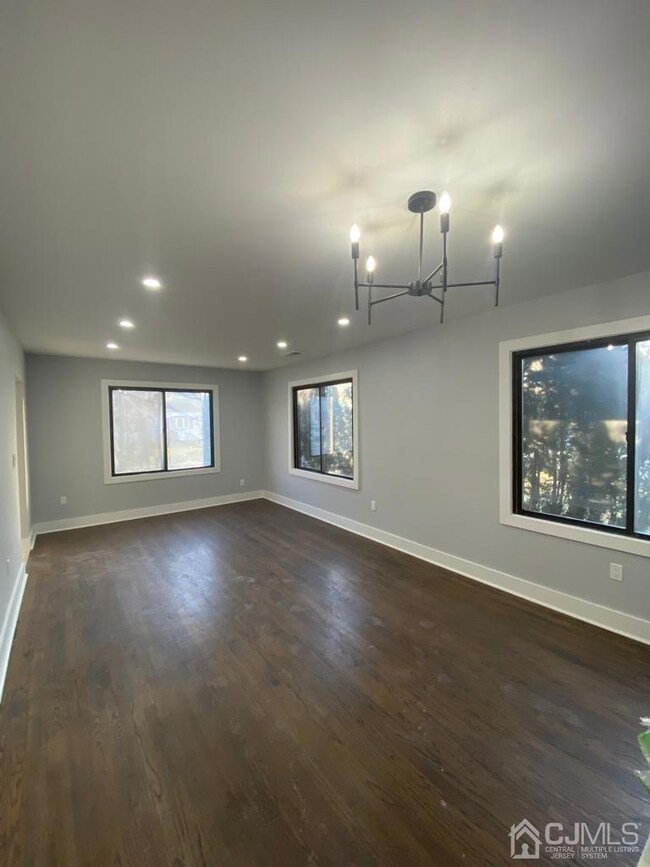 1260 S 9th St, South Plainfield, NJ 07080 - photo 4