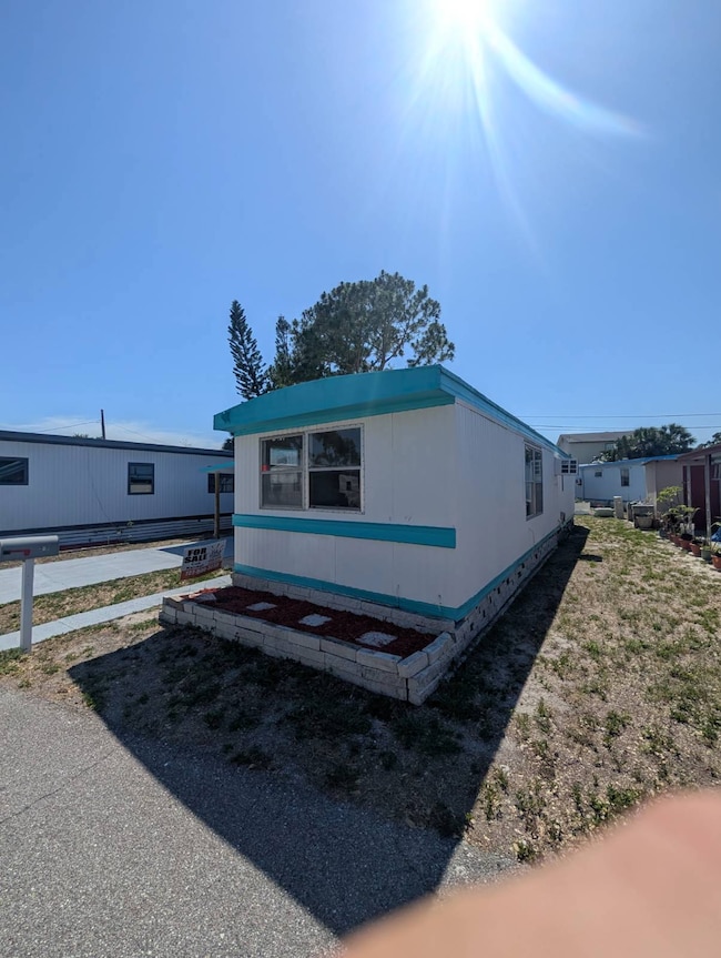 6978 46th Ave N unit 207, Saint Petersburg, FL 33709 - photo 4