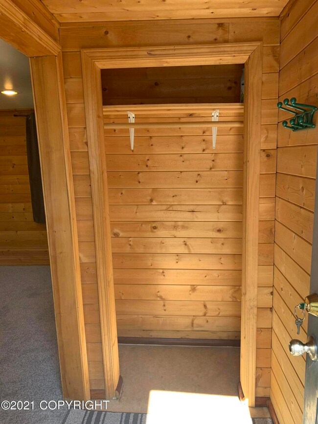 Entryway closet