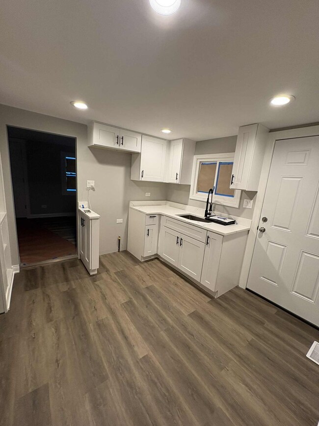 36 E 151st St, Harvey, IL 60426 - photo 7