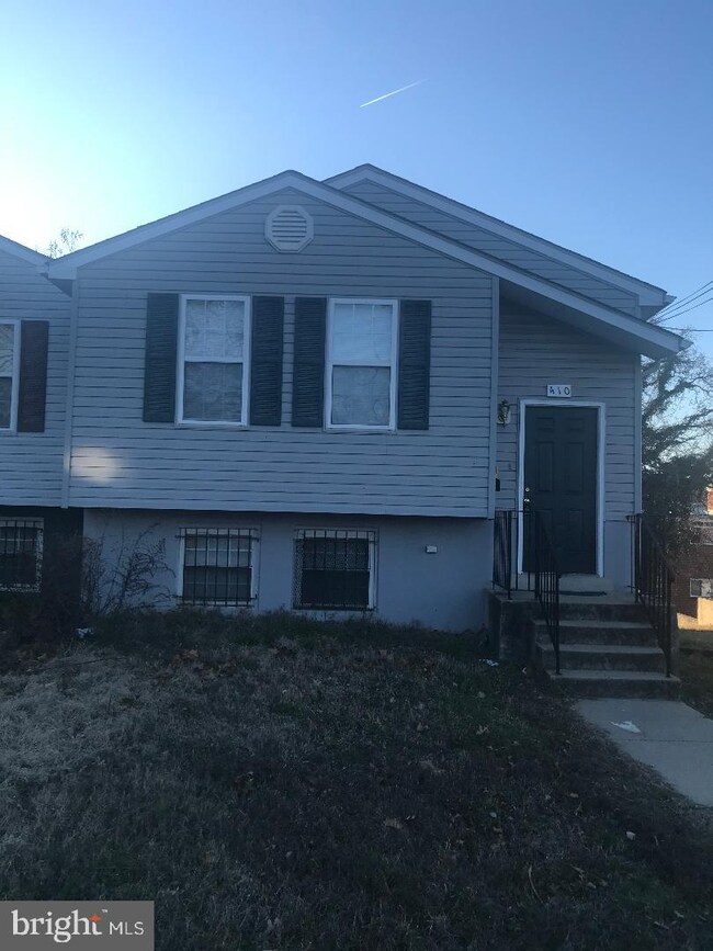 410 53rd St NE, Washington, DC 20019 - photo 5