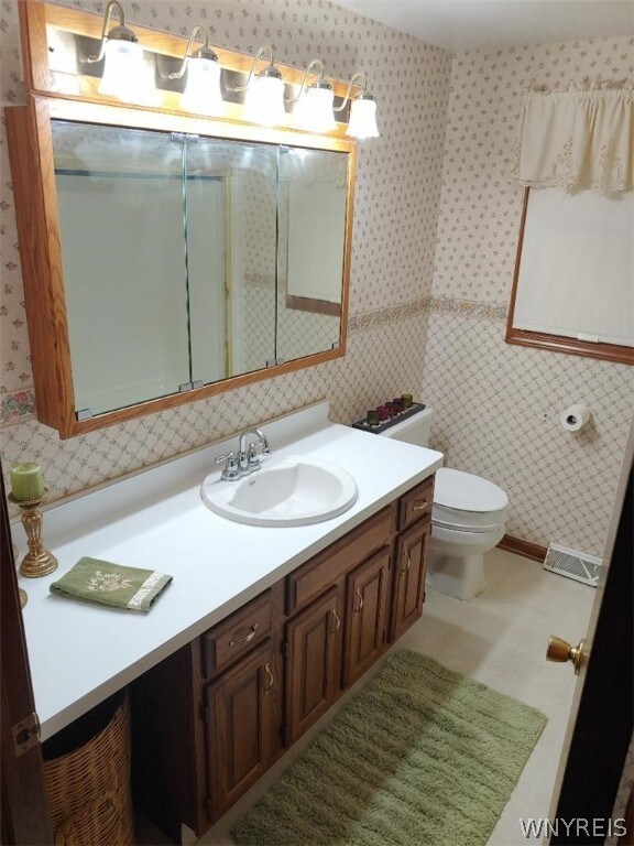 502 Homestead Dr, North Tonawanda, NY 14120 - photo 7