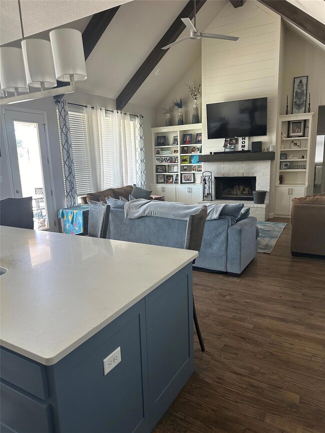 140 Stanford Ln, Springtown, TX 76082 - photo 5