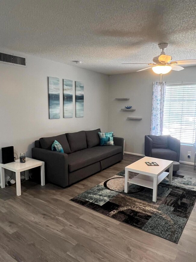 2271 NE 68th St unit 2022, Fort Lauderdale, FL 33308 - photo 6