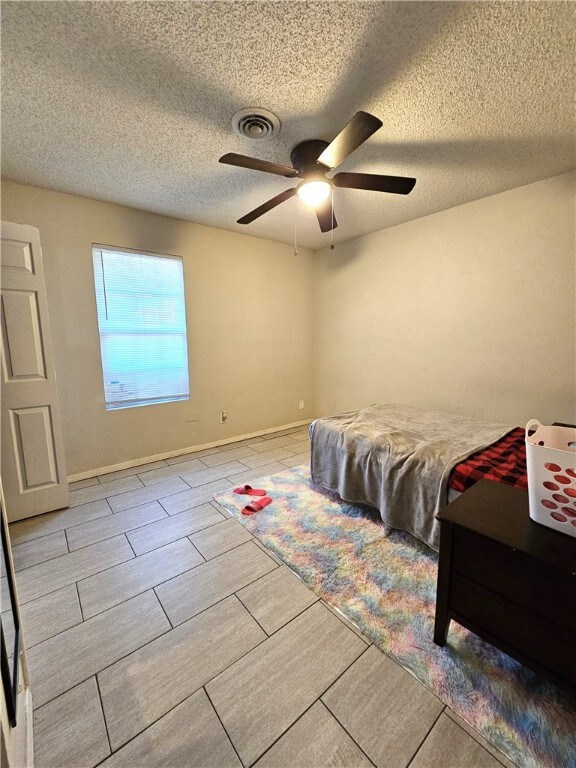 712 & 714 S 23rd St, Rogers, AR 72758 - photo 5