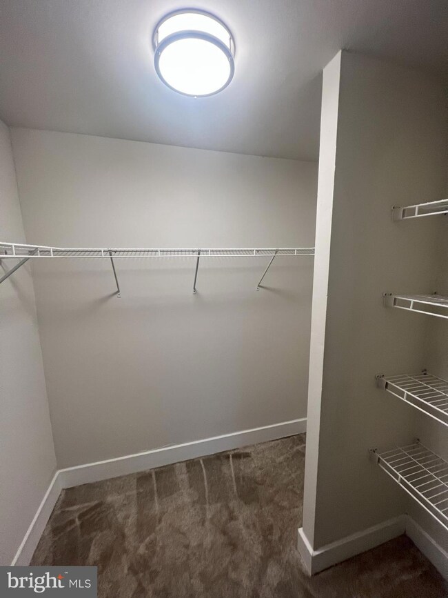 321 Thorn Ln unit 1, Newark, DE 19711 - photo 3