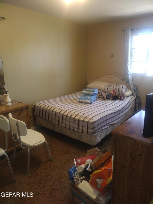 7816 La Grange Ct, El Paso, TX 79915 - photo 5