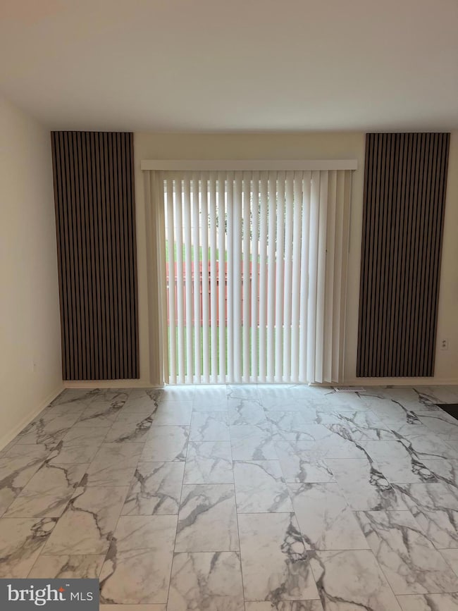 6784 Ducketts Ln, Elkridge, MD 21075 - photo 5