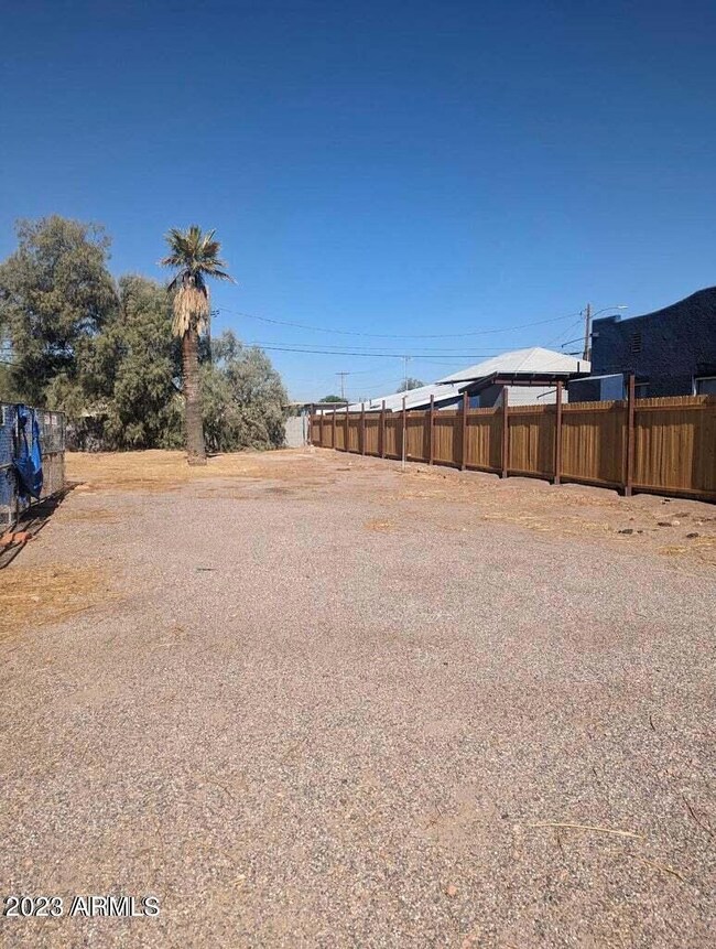 lot 21