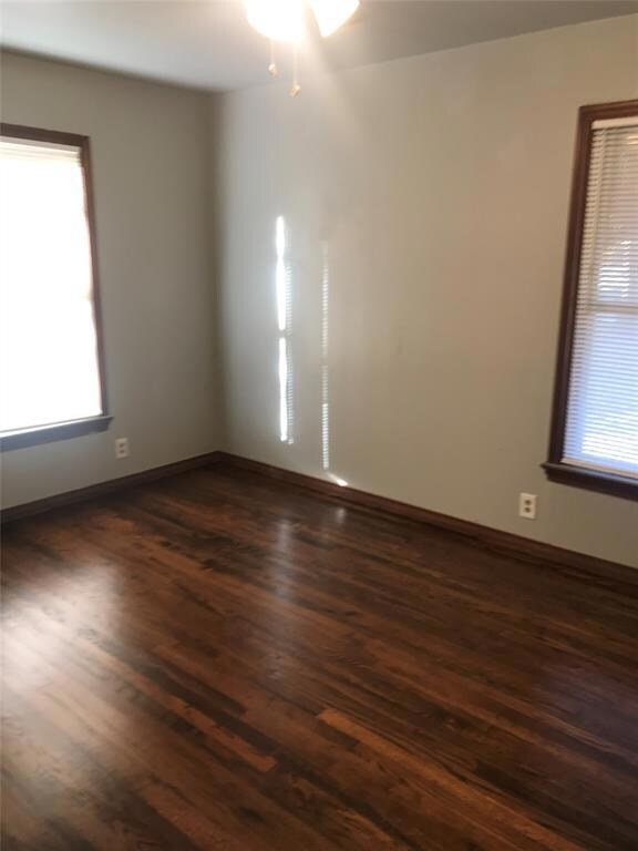 1307 N Howeth St, Gainesville, TX 76240 - photo 7