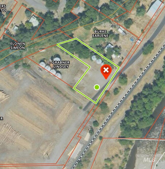 Map of property location featuring property boundaries highlighted